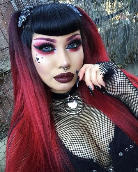 Goth Babes and the Art of Dark Romance: Exploring Love, Loss, and Longing